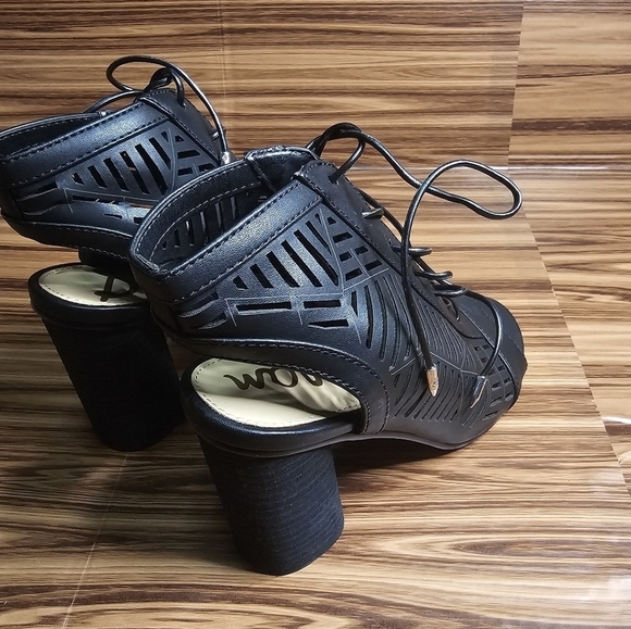 Sam Edelman Lattice Lace-Up Booties Size 5.5 - Picture 5 of 7